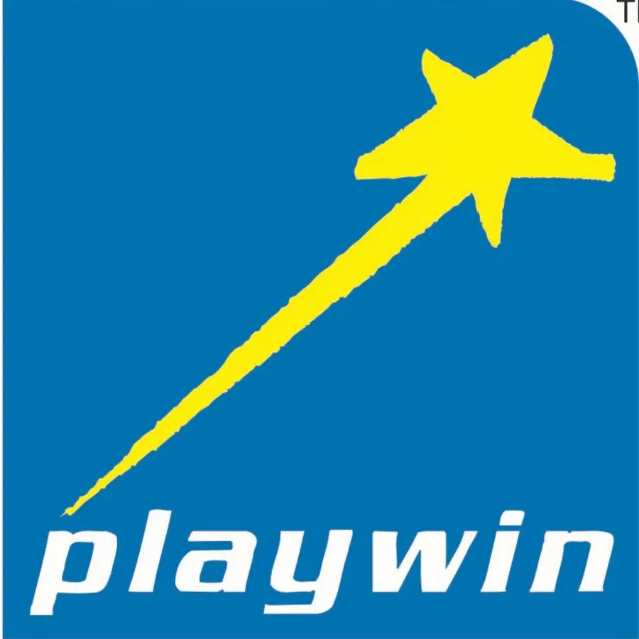PLAYWIN - Pertarungan Seru di Genggaman Tangan